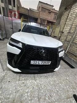 Lexus LX